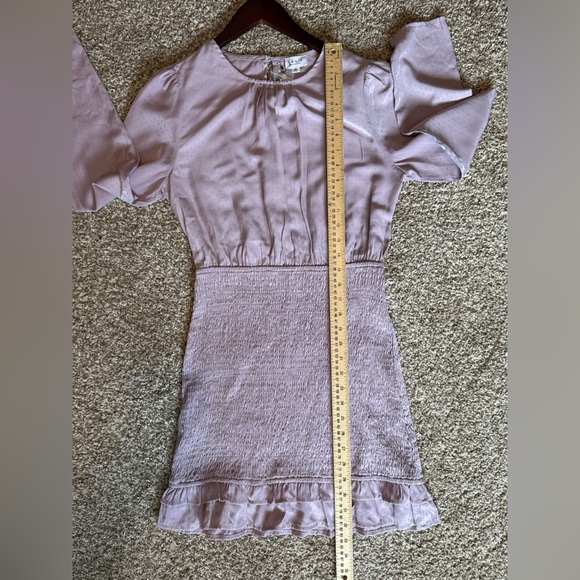LE LIS Collection Women’s Smocked Mini Dress Long Sleeve Size M NWT Cocktail - Picture 16 of 16